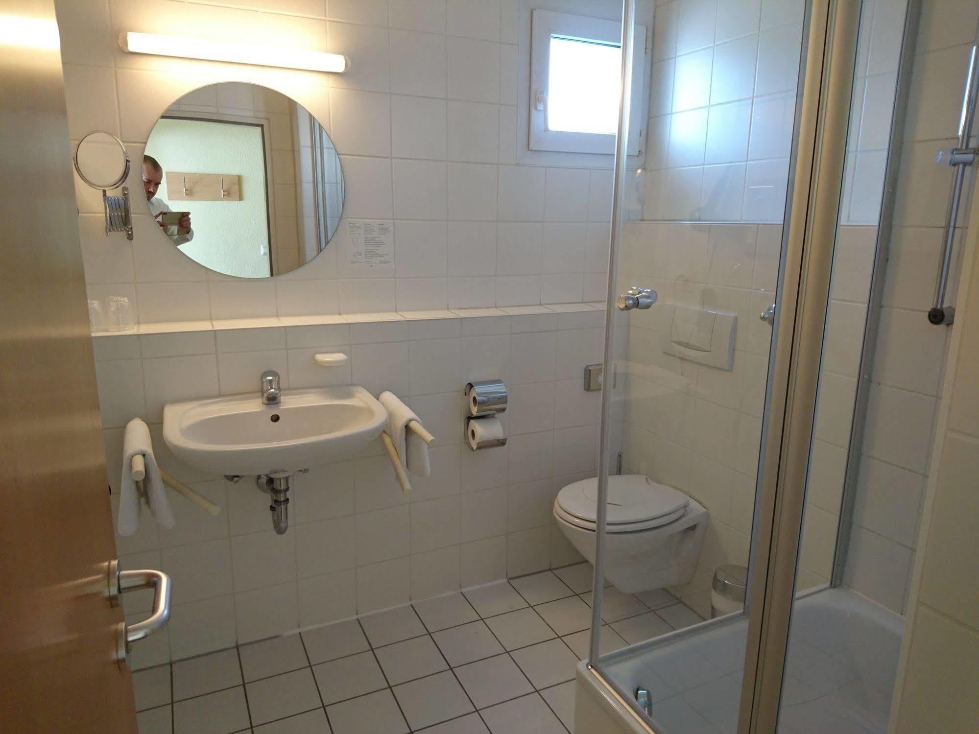 Central Hotel Winnenden Eksteriør billede